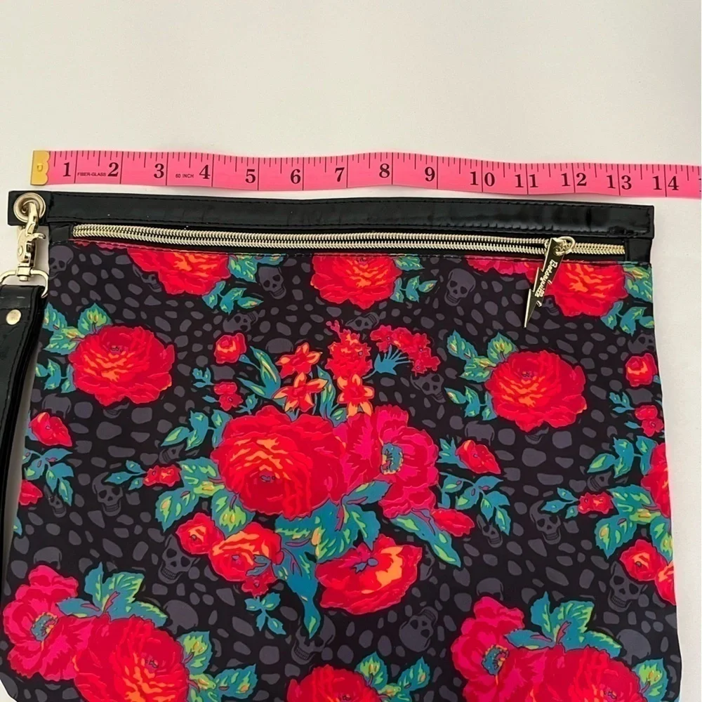Betsey Johnson Betseyville Large Wristlet Black Rose Skull print